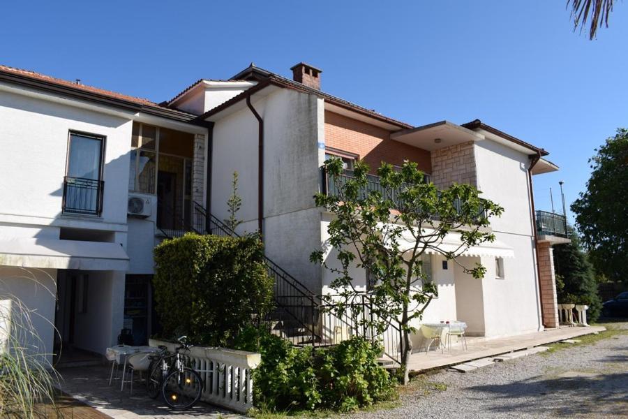 Apartments Ουμάγκ Εξωτερικό φωτογραφία